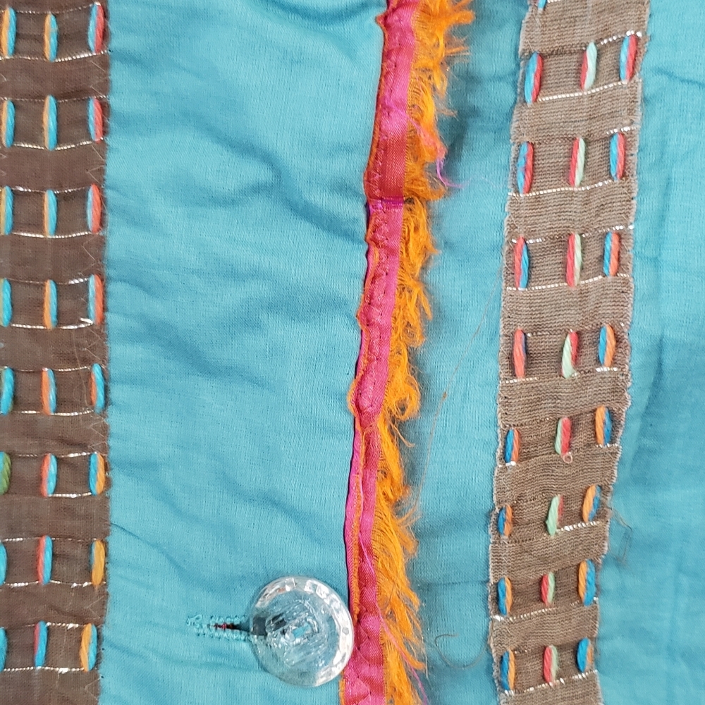 Blazer - Picture 6 of 6